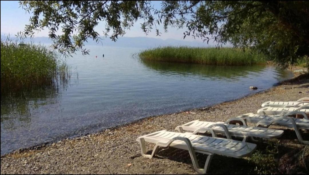 Vera Apartments Ohrid Buitenkant foto